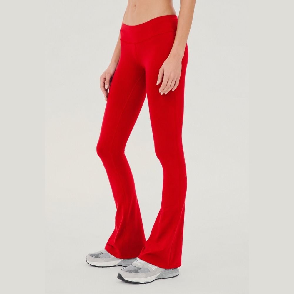 Split59 | Raquel Low Rise‎ Flared Leggings in Lotus Red
